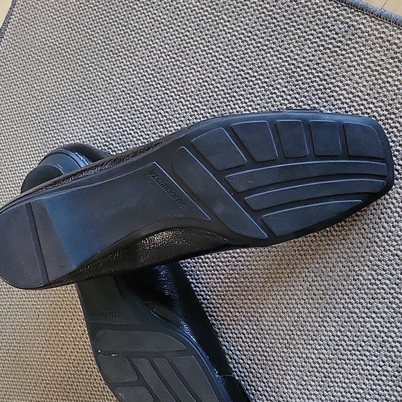 BLACK LOAFER SIZE 10 LIZCLAIBORNE - Picture 8 of 12
